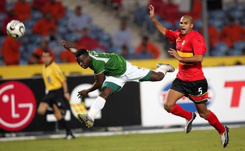 半场：尤文0-0都灵，比赛平淡，双方机会不多