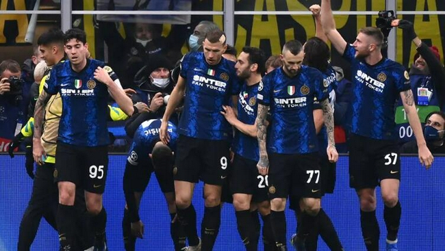 在更衣室丢失价值32万欧的财物，科贝：土耳其队已找回失物