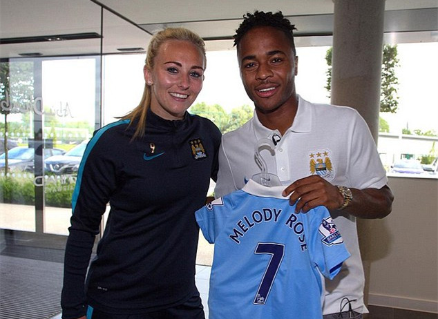 活塞逆转击败开拓者，坎宁安和邓罗关键表现助力取胜，展现强大韧性。