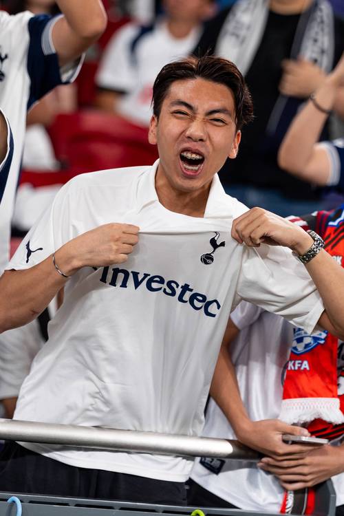 图片报：冬窗不启动解约条款，凯恩考虑世界杯后与拜仁续约（图片报：冬窗不激活解约条款，凯恩或在世界杯后与拜仁续约）